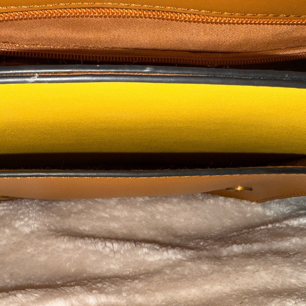 Vintage Banned Retro Mini Messenger Handbag Satchel Toffee & Sunshine Yellow EUC - Picture 9 of 15